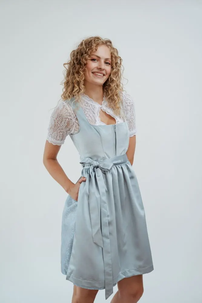 Samt-Dirndl Hellblau